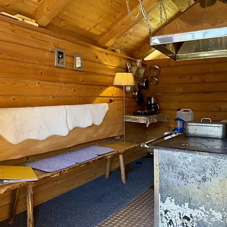 Schwarzwald Romantikhütte - Zweisamkeit - Mit Bettwäsche, Handtücher Und Holz Schenkenzell