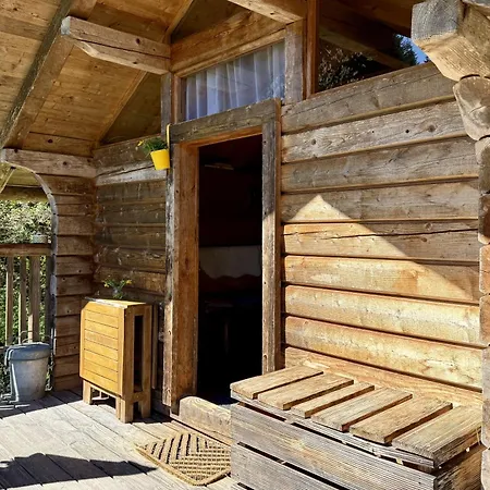 Schwarzwald Romantikhütte - Zweisamkeit - Mit Bettwäsche, Handtücher Und Holz Campingplatz